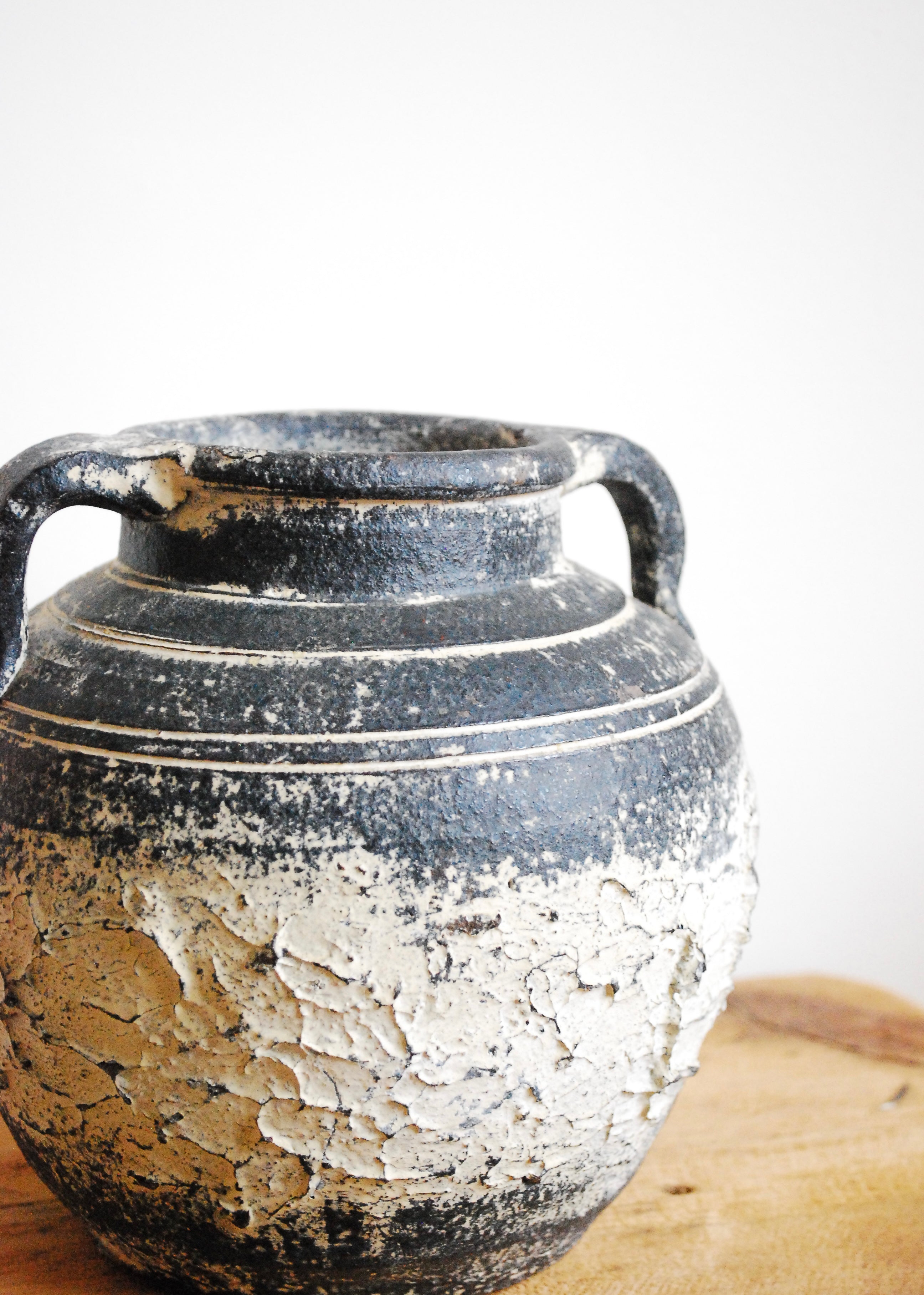 Two Handed Distressed Pot
